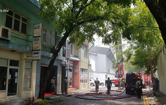 Imaaraathugai roavi alifaangandu nivvaalaifi 