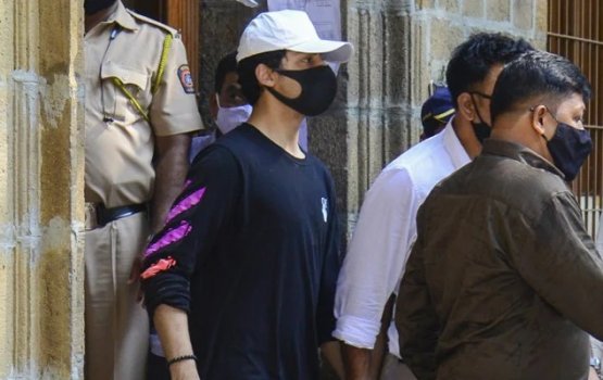 Mi faharuves Aryan minivaneh nuvi