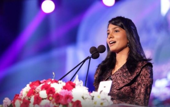 Kudakudhinge hiyaa aa gulhey massala thakehgai kureege minister Zenisha ah dhauvaa kuranee