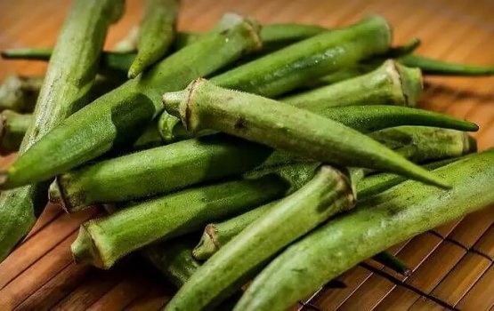 Lady Fingers: Nukai dhoo kohlaa vareh noon!