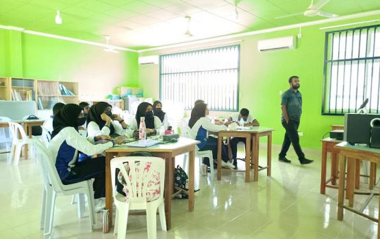 Positive vaa adhadhu ithuruve, Komandoo school bandhu koffi