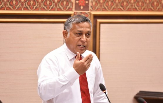 Hiyaa flat thah thalhaalan ves visnin:  Aslam