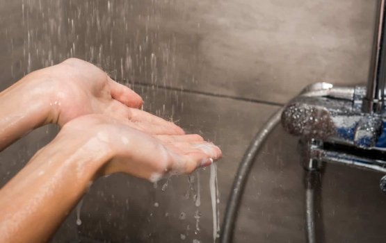 Nidhumuge kurin fenvaran handhaan kuraathi