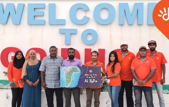 Dhiraagu high speed fiber internet adhi Dhiraagu tv ge khidhumai B. Goidhu ah