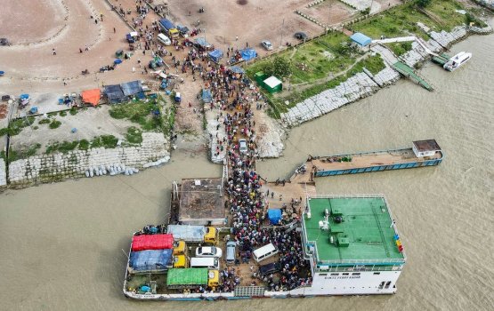 Bangladeshgai alifaan roavi ferryge veriya hayyaru kohfi