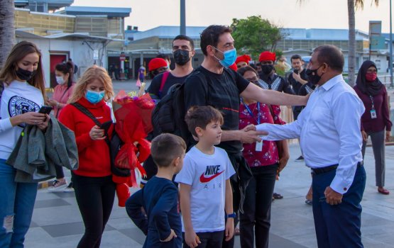 Mi aharuge 1 million fathuruveriyaa maadhama anaane