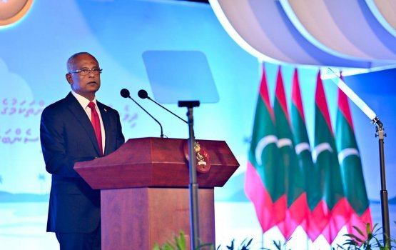 Siyaasathu dhemehetteynee rayyithunge adu ahaigen: Raees