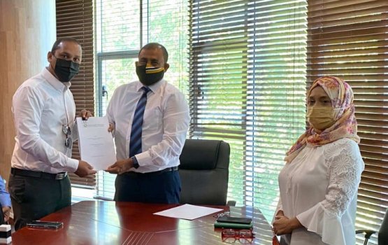 Manadhoogai 50 endhuge tourist hotaleh tharaggeekuranee