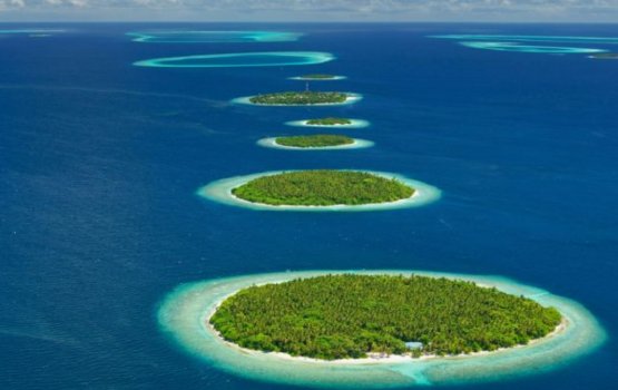 B. atholhu gai ithuru resort eh nuhadhan govaalaifi