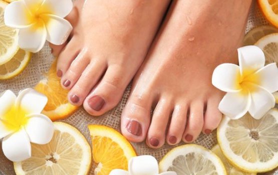 Geygai saloon pedicure eh hadhaalan beynuntha?