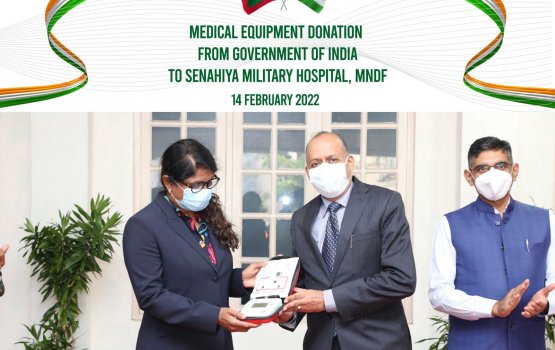 India sarukaarun Senahiya ah medical saamaanu hadhiyaa koffi 