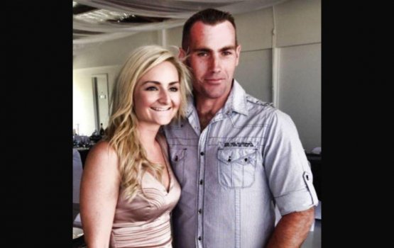 Mas dhathuraku dhiyumun firimeehaa vikkaalan neelamugai jahaifi