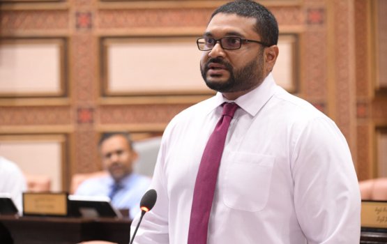 Raees Yameen ah inzaaru dhin massala 241 committee ah hushahalhaifi