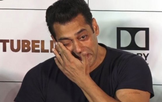 Salman neshi goi fan innah mifaharu kamaku nudhiya 