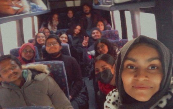 Ukraine gain thibi 15 dharivaraku raajje athuvejje.