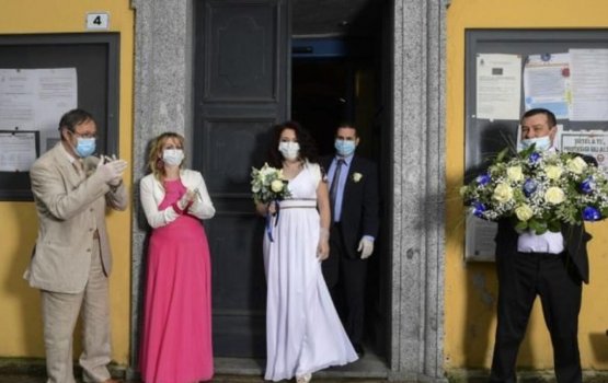 Italyge Romegai kaiveni kuraa konme dhemafriyakah 2000 Euro!