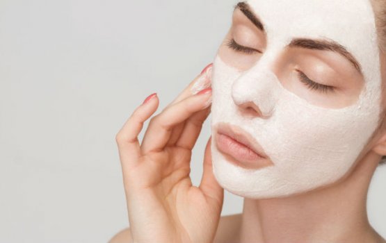 Moonu hangandu omaan kohlan mi face pack rangalhu vaane!