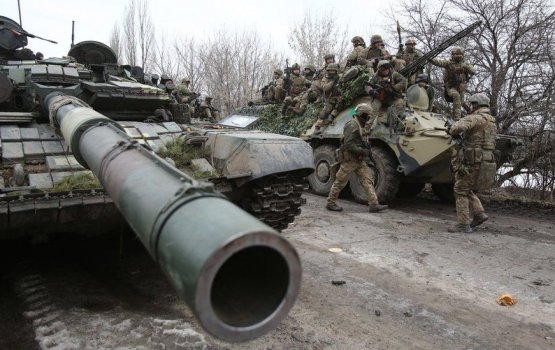 May mahuge kureekolhu hanguraama nimidhaane: Ukraine