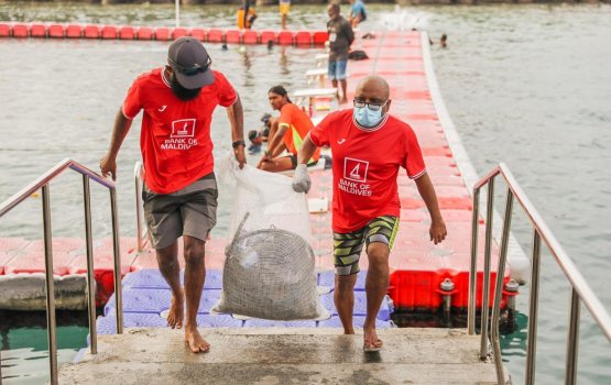 Anna hukuru dhuvahu BML ge muvazzafun male' saafu kuranee