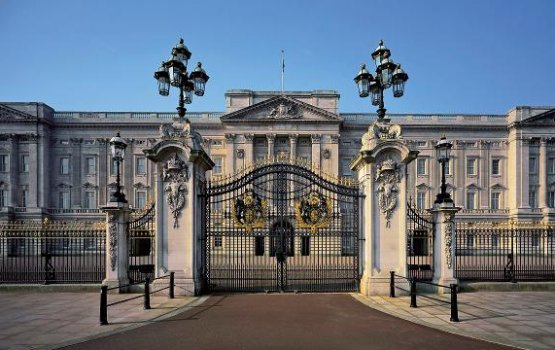 UK shaahee aailage kureege gekolhu Buckingham Palace engenee kihaa varakah?