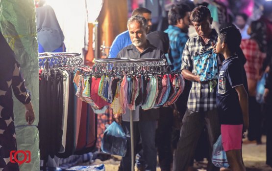 Night Market baavvaanee Covid cases thah madhuvumun: Mayor Muizzu