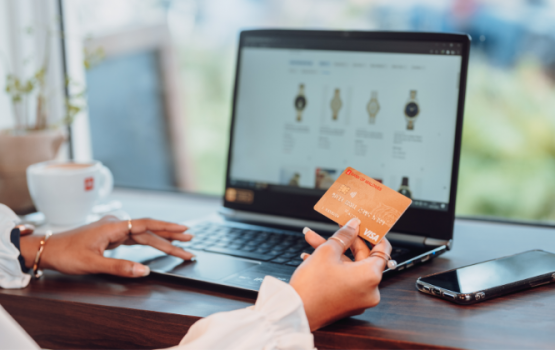 E Commerce site thakugai Visa card thakun kuraa muaamalaai vaguthee gothun medhukan'daalaifi