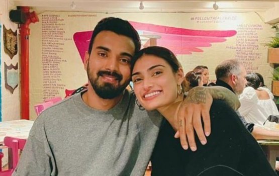 Miaharu emme furathama kaiveni kuri bollywood thari akee Athiya