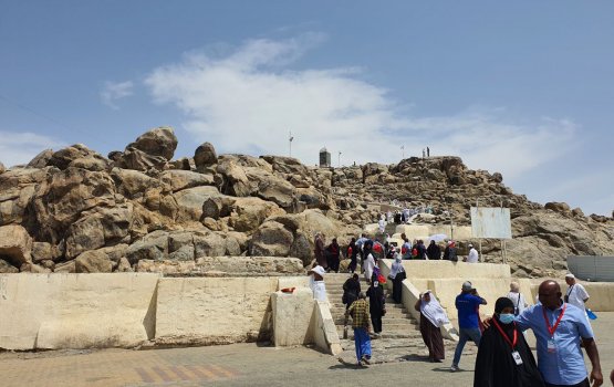 Umra ah nufurunu massala gaathun eba balan: Ministry