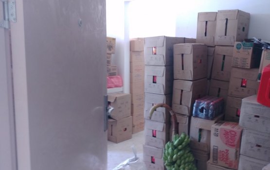 Hiyaa flat ehgai labour quarter adhi gudhaneh hadhaigen beynun kuranee