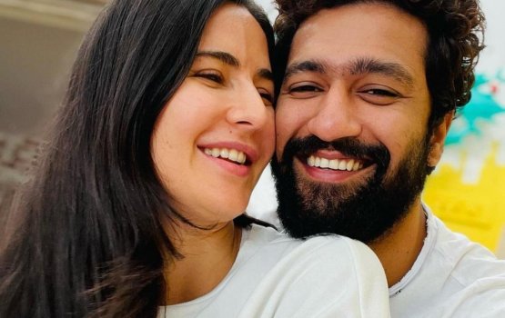 Anniversary hadhiyaa akah Katrina ah libunee koahcheh?