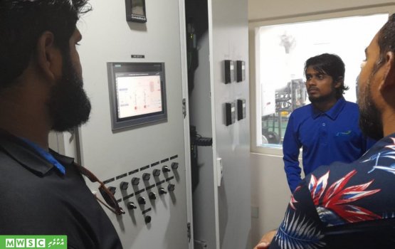 B. Goidhoo ge fenaai narudhamaage masakkai nimi, commission kuranee