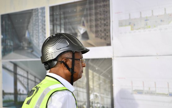 Velaana Airport ge tharahgee ge mashroothah Raees ballavaalavvaifi