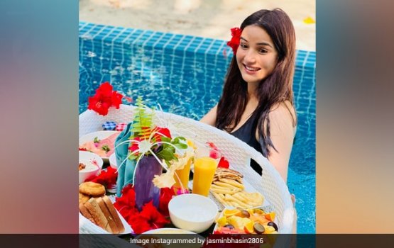 Jasmin  mihafaru chatty heldhaftig kuranee Raajjeygai!