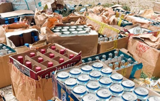 440 Ahvure gina banguraa fulhi aaeku Male' in 4 meehaku hayyaru koffi 