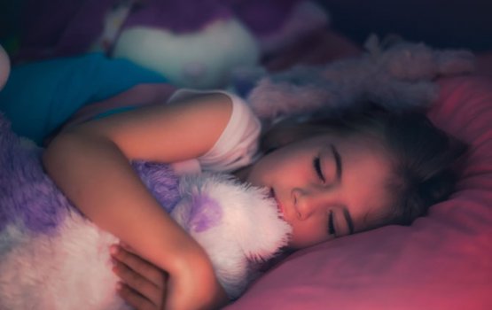 Dharin avahah nindhavan aadha kuranvee mihenve!