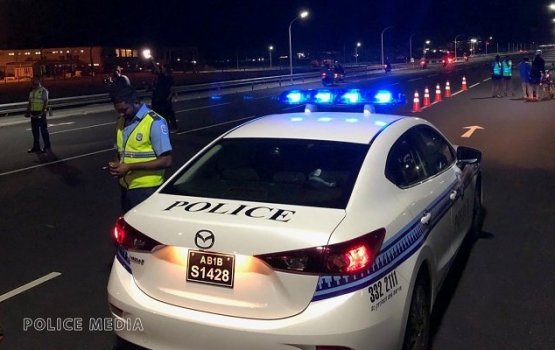 Vehicle thakah theyo neylhi Addu gai fuluhunge petrol kurun huttifaivaa kamuge thuhumathu