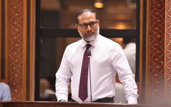 Mududhaaru amalu thakaa dhekolhah fiyavalhu naalhaa dhuleh nukuraanan: Imran