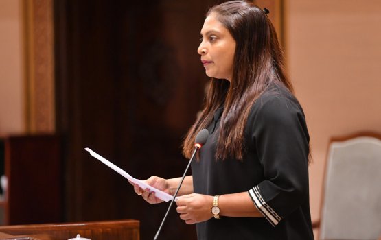 Komme school ehgai 11, 12 ufedhdhumaky kureveyne kameh noon: Minister