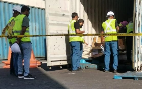 India in genai mudhaa shipment in 15 kilo ge drug fenunu: Customs