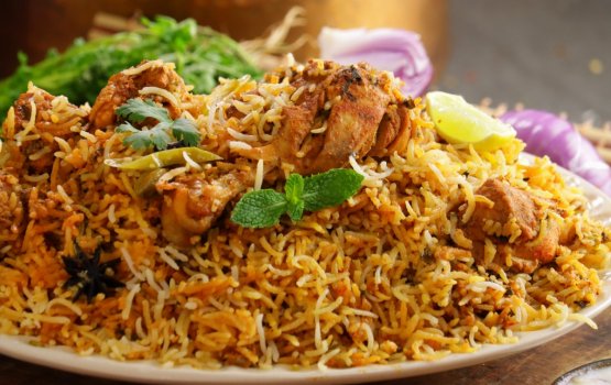 Hukuru malaafaiy: Kukulhu Biriyani