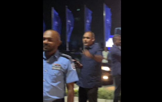 Voice ge noosveriyakah maruge inzaaru dhin sifain ge meehaa ah fiyavalhu alhan govaalaifi