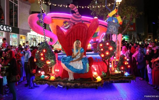 dhaulathuge haradhu kudakuran engumaffahu minivan dhuvahuge fulhandhu buru baavvany