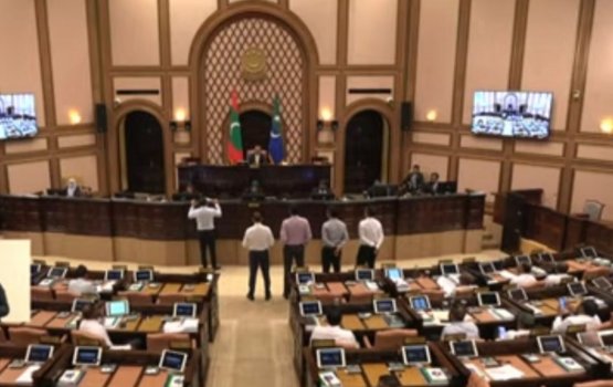 livaathu kurun huttuvumah hushaelhi massala agenda kuran Nasheed dhekolhu hadhaifi