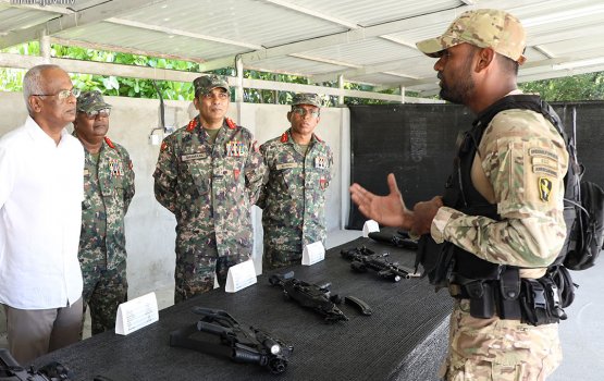 Raees Solih MNDF ge baeh hathiyaaru thah ballavaa lavvaifi