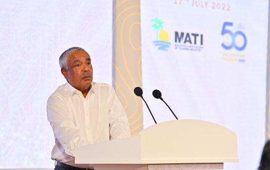 Covid thereygi raees solih dhekkevi leadership ah Afeef thaureefu kuravvaifi