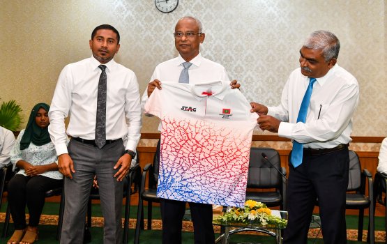 vaki kulhivarakah thafaathu nukoh midhany furusathu fahu koh dhemun: Raees