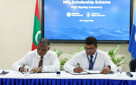 A Level ge gadha 10 gai himeney dharivarakah MPL in khaassa scholarship eh dhenee