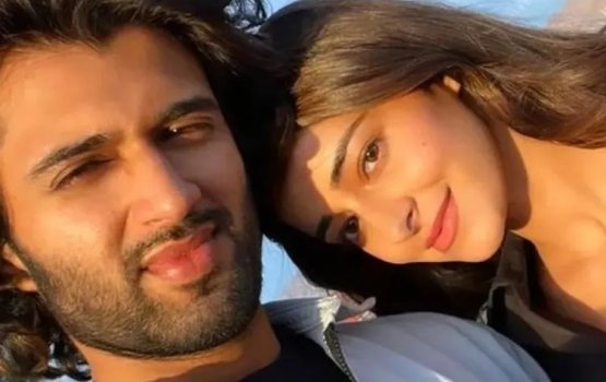 Ananya aai Viyay Loabeege gothun gulhunee?