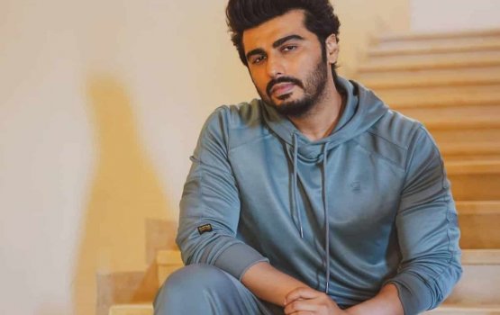 Kaivenyeh kuraakah adhi nuvisnan : Arjun