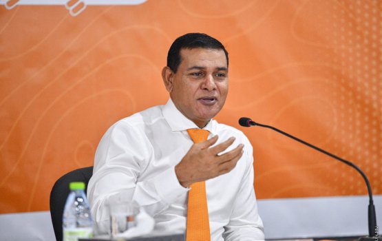 Riyaasee inthihaabu kaamiyaabu kuraanee coalition nuhadhaa: Siyam